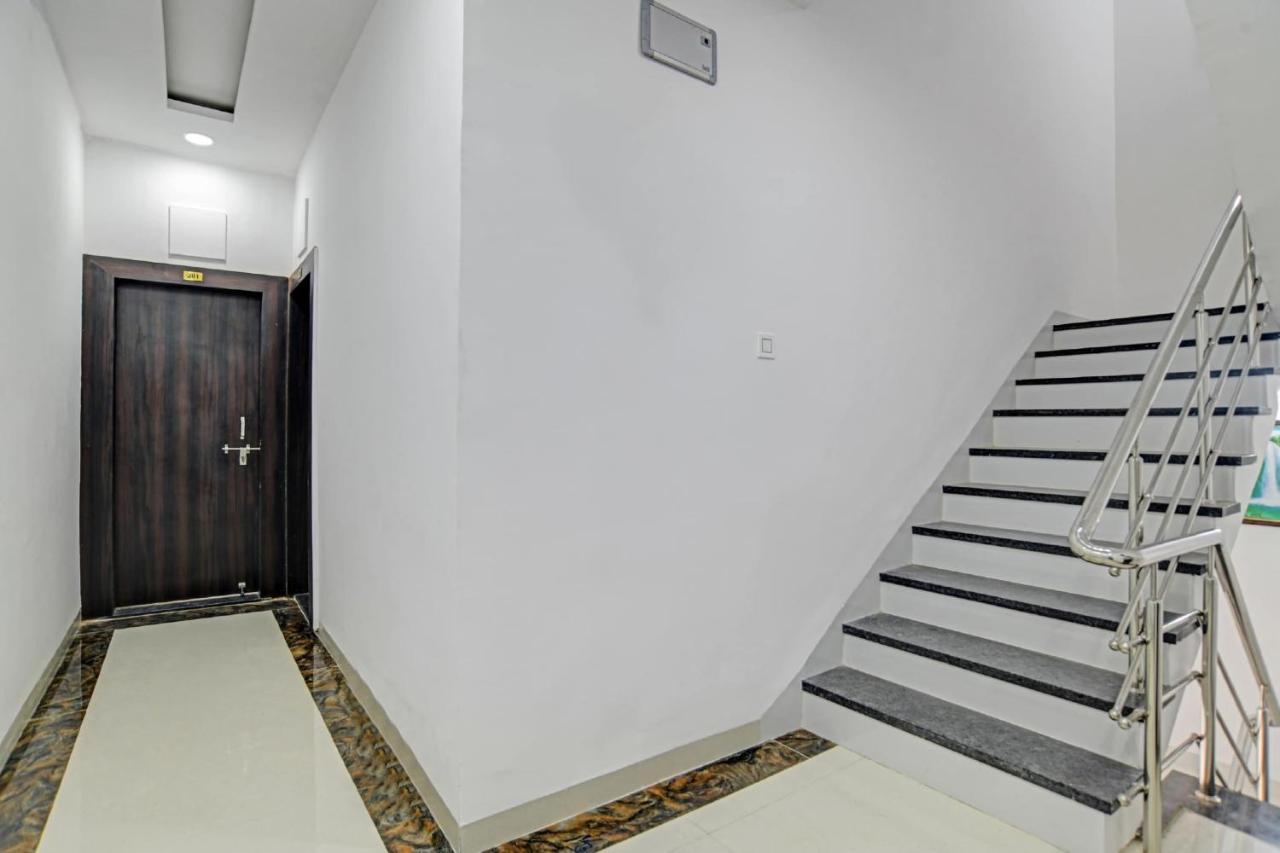 Oyo Flagship Hotel Rudraksh Inn Ιντόρ Εξωτερικό φωτογραφία